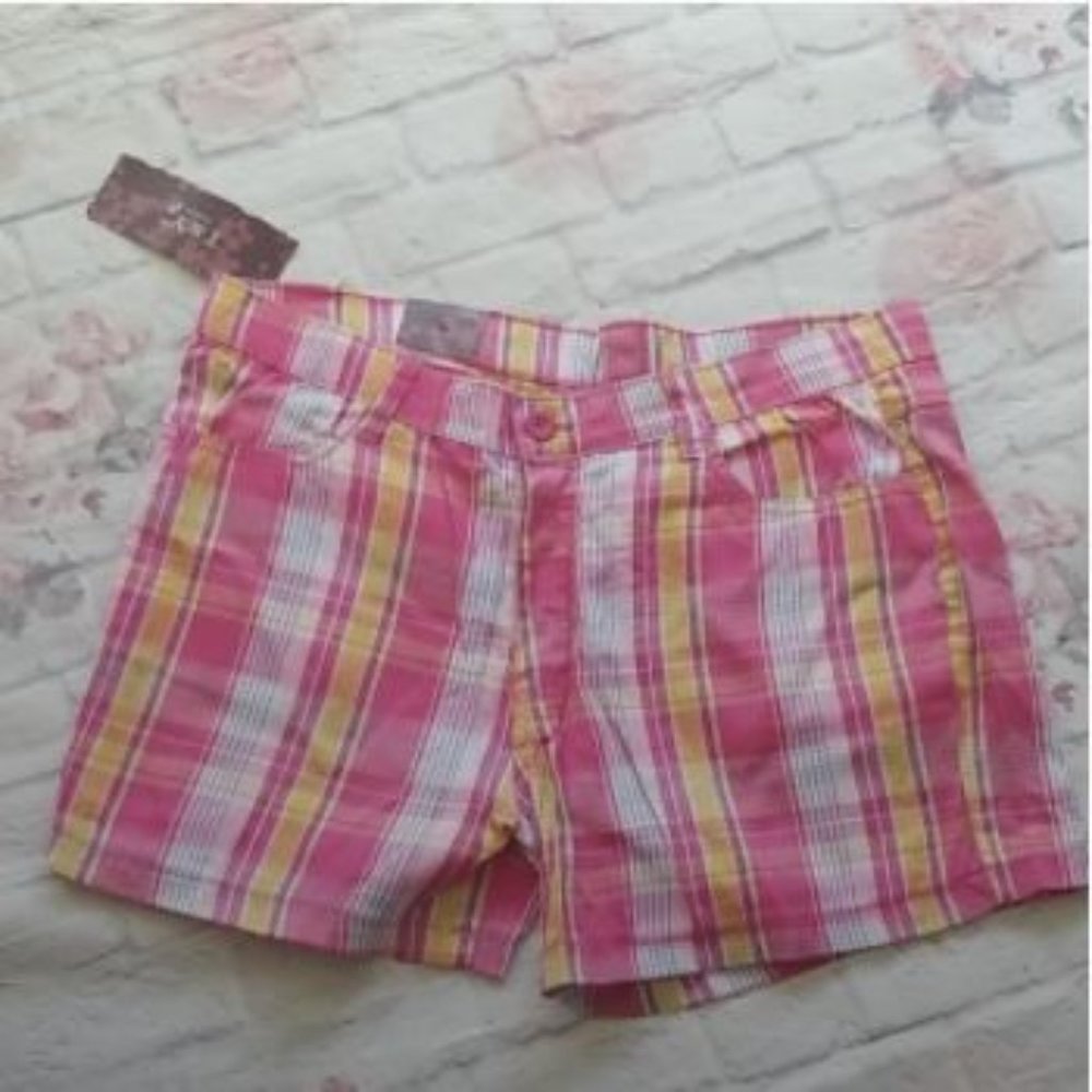 T&Y  Fashion Junior Plaid Shorts